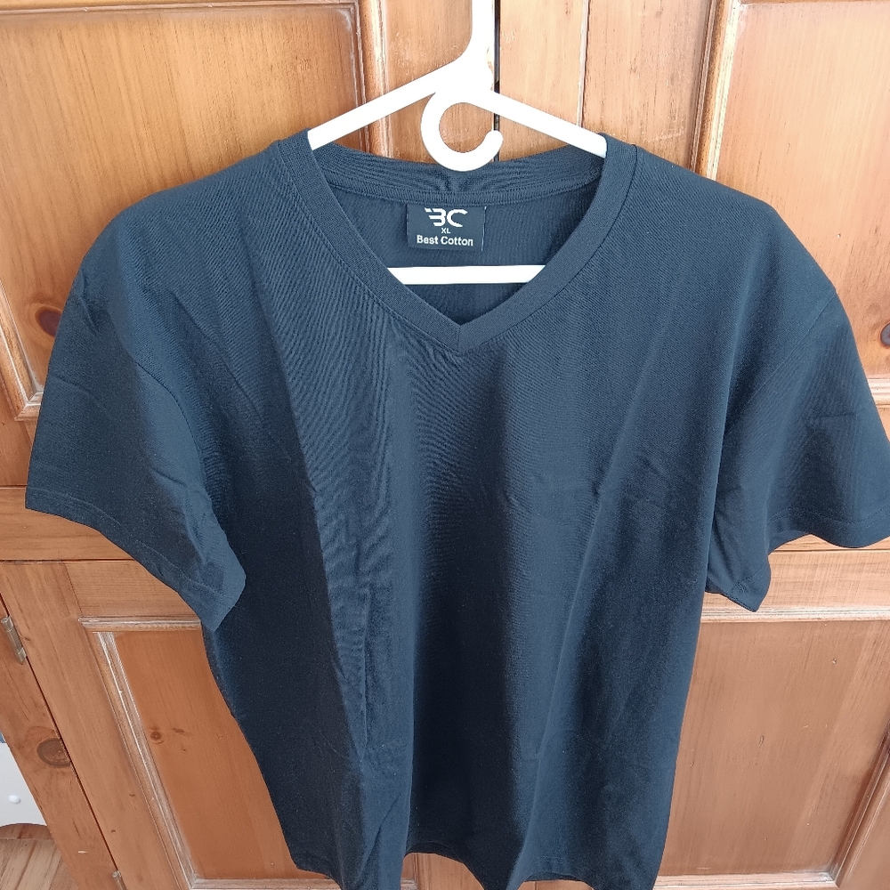 BC BEST COTTON Men's Black V-Neck Shirt XL NEW